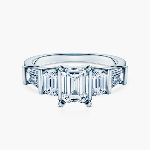 Pierścionek Savicki: białe złoto, diamenty